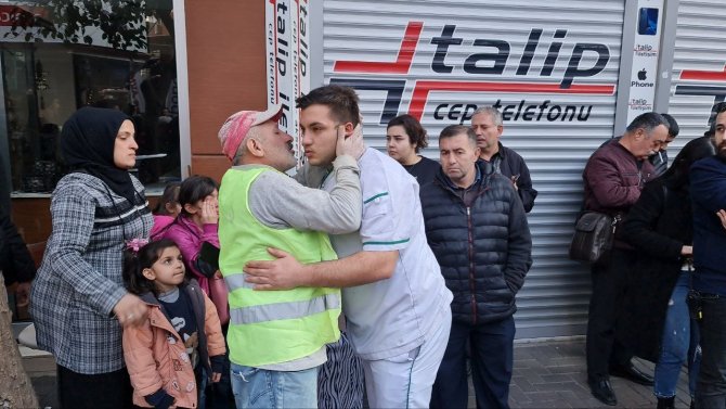 Vali Aksoy: “İ̇lk Tespitimiz Tüp Değişimi Sırasında Patlama Olduğu Yönünde”