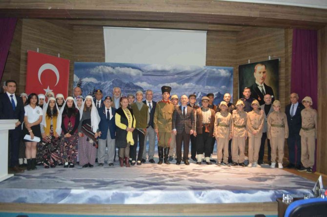 Ayvalık’ta Sarıkamış Şehitleri İçin Duygusal Gösterim