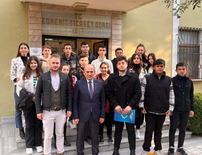 Lise Öğrencileri İçin Dış Ticaret Eğitimi Düzenlendi