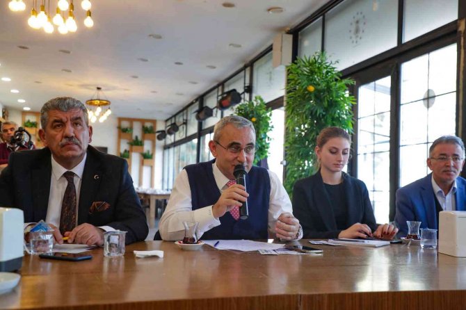 Başkan Alim Işık Öğrencilerle Bir Araya Geldi