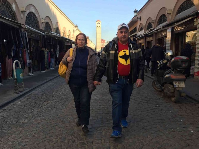 Alman Kadın Adana’ya Hayran Kaldı: 6 Ay Adana’da 6 Ay Almanya’da Yaşayacak