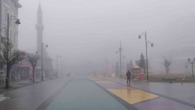 Bolu’da Sis Etkili Oluyor