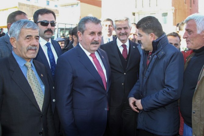 Bbp Genel Başkanı Destici, Başkale’de Esnafı Ziyaret Etti