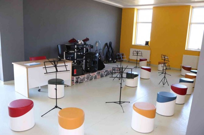 Denizli’de Gençlerin Buluşma Noktası Çivril Oldu