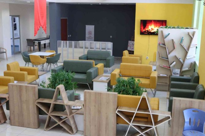 Denizli’de Gençlerin Buluşma Noktası Çivril Oldu