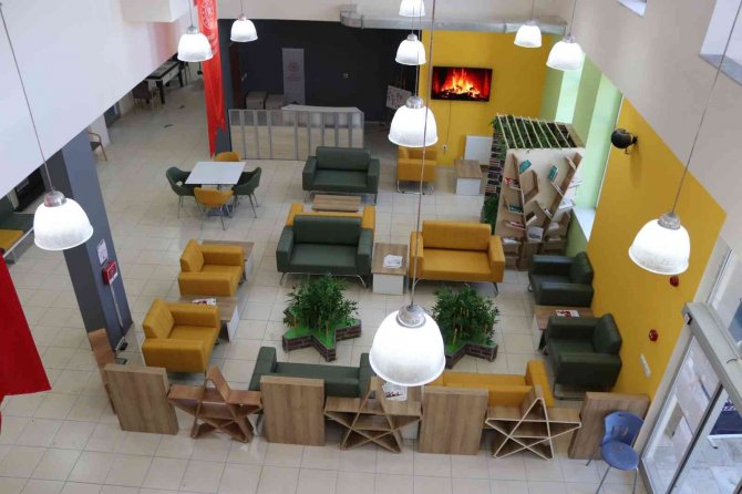 Denizli’de Gençlerin Buluşma Noktası Çivril Oldu