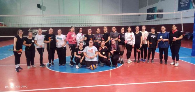 Evinin Sultanları Filede Buluştu