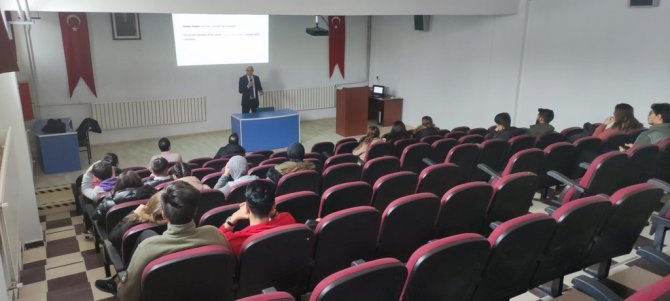 Hisarcık Myo’da “Bankacılıkta Güncel Gelişmeler” Konulu Konferans