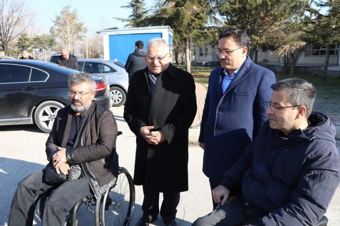 Vali Çiçek Ve Başkan Büyükkılıç’tan Engelli Vatandaşlara Kooperatif Müjdesi
