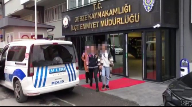 İ̇ş Yerinden Hırsızlık Yapan 2 Şahıs Tutuklandı