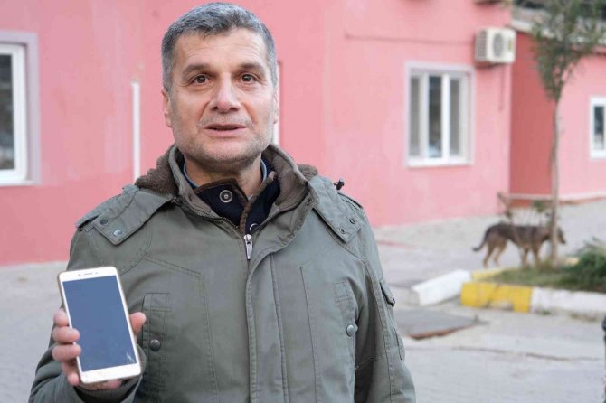 Köpeklerin Saldırısına Uğrayan Bir Kişi Düşerek Yaralandı