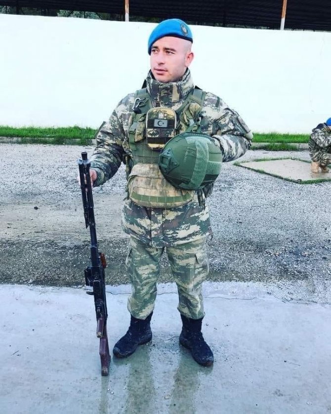 Vali Karadeniz Şehit Ailesini Ağırladı