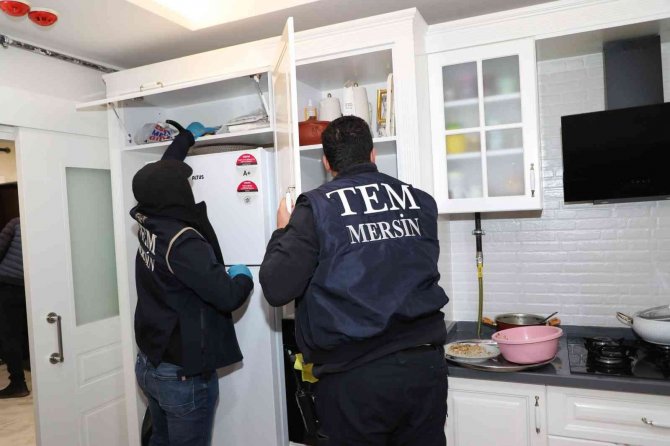 Mersin’de Deaş’a Şafak Operasyonu: Biri Fransız 9 Gözaltı