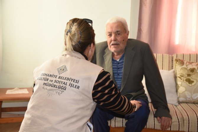 Osmaniye’de Ata Projesi Çerçevesinde Aileler Ziyaret Ediliyor