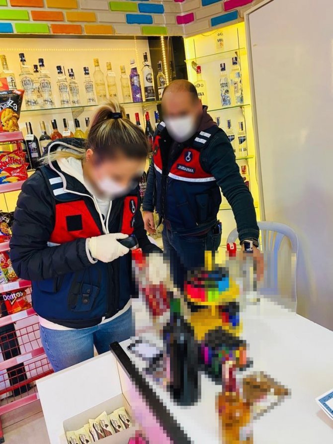 Osmaniye’de Sahte Alkol Ve Kaçak Sigara Operasyonu