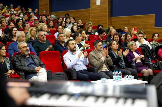 Asev 2022 Yılını Türkülerle Uğurladı