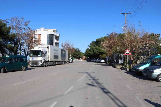 Tır Kazasında Yakınlarını Kaybeden Aileden Tepki