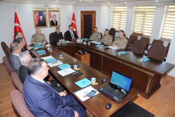 Tunceli’de Yeni Yıl Öncesi Asayiş Ve Güvenlik Toplantısı