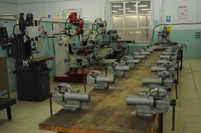 Yalova’daki Meslek Liselerinin Ciroları Fabrikaları Kıskandırdı