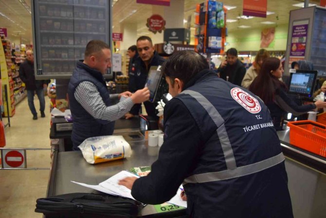 Yılbaşı Öncesi Marketler Mercek Altına Alındı, Denetimler Artırıldı