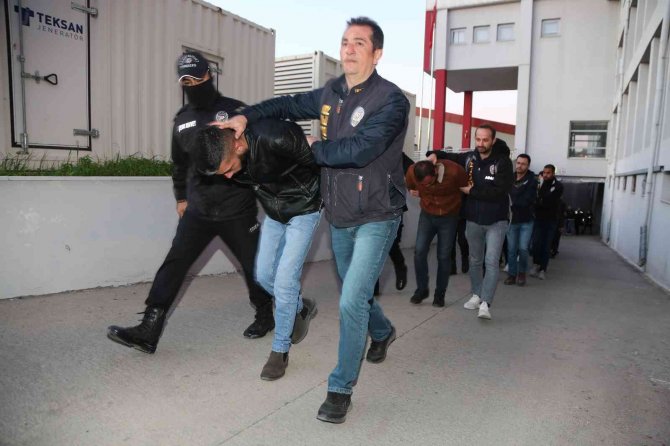 İ̇nternet Üzerinden Sahte İlanla Dolandırıcılığa 7 Tutuklama