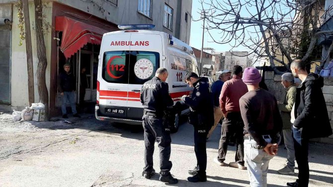 Akrabaların Silahlı Çatışmasında Fırın Çalışanı Yaralandı