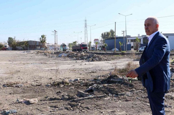 Akdeniz’de İşgal Altındaki 15 Dönümlük Arazi Belediyeye Kazandırıldı