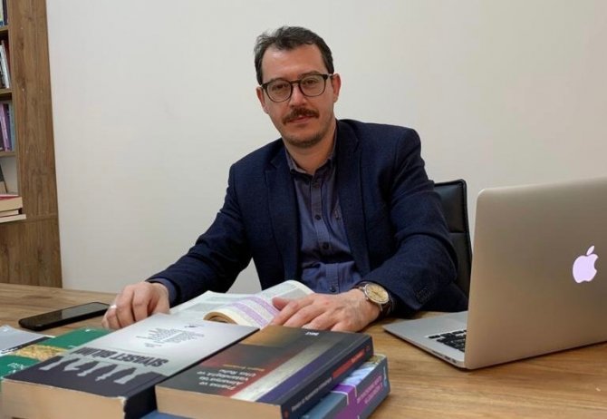 Barü’nün Projesiyle Türk Bürokrasisinin Son 40 Yılı İncelenecek