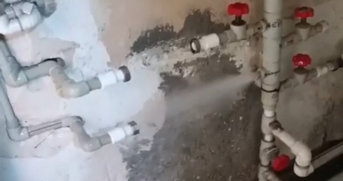 Batman’da Hırsızlar Pes Dedirtti, Apartmanın Su Sayaçları Çalındı