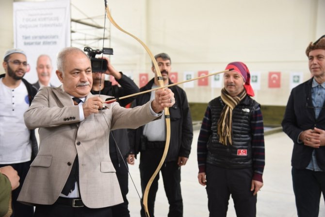 7 Ocak Kutlamaları Çerçevesinde Okçuluk Turnuvası Yapıldı