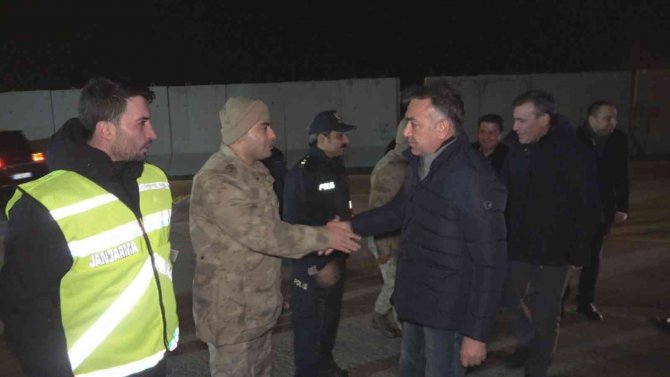 Vali Çağatay’dan Güvenlik Güçlerine “Yılbaşı” Ziyareti
