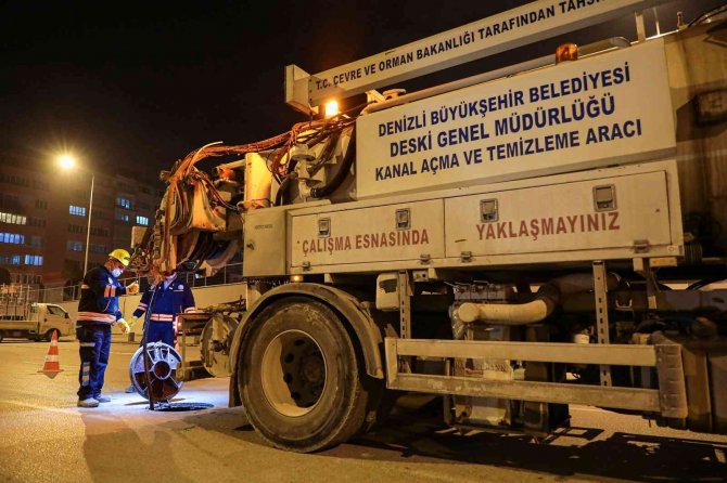 Büyükşehir Ekipleri Yeni Yılda Da Nöbette Olacak