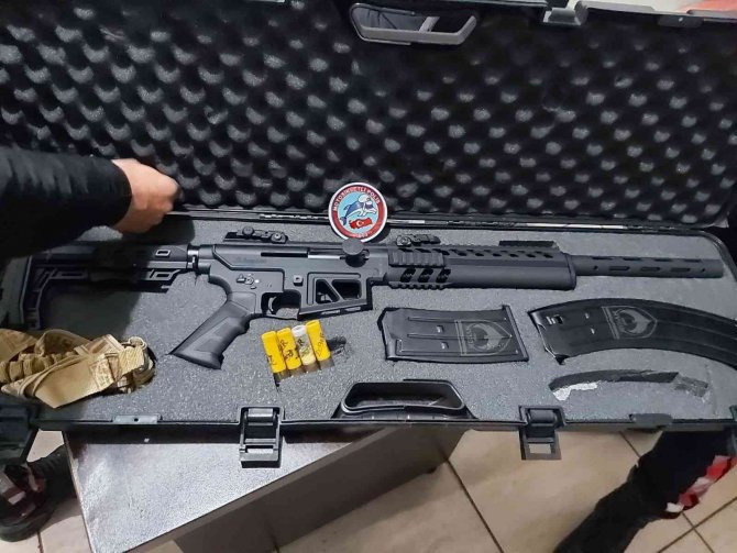 Diyarbakır’da 1 Yılda 931 Operasyonla 363 Kişi Yakalandı, Milyonlarca Ürün Ele Geçirildi