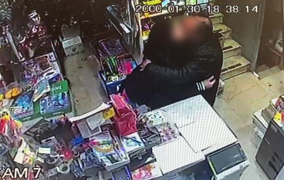 Fatih’te 14 Yaşındaki Kızı Taciz Eden Kırtasiyeci Serbest Bırakıldı