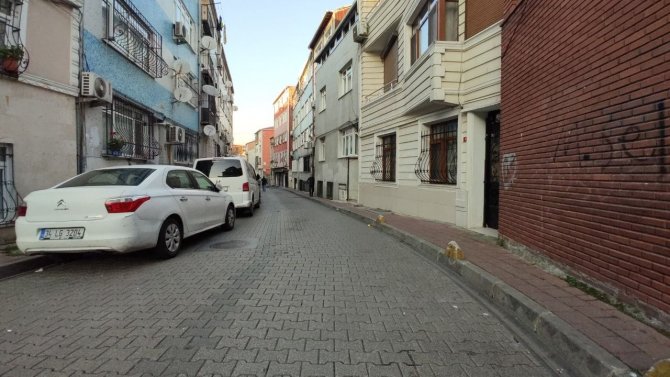 Fatih’te Uzun Namlulu Silahla Korku Saçtılar