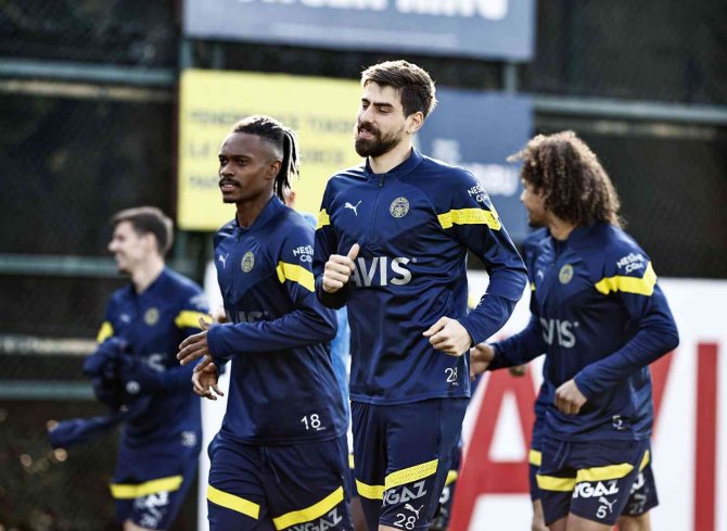 Fenerbahçe, Antalyaspor Maçı Hazırlıklarını Sürdürdü