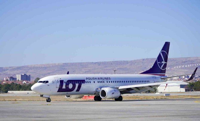 Polonya Ve Rusya’dan Erciyes’e Charter Uçuşlar Başladı