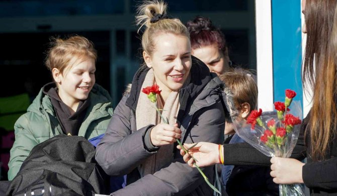 Polonya Ve Rusya’dan Erciyes’e Charter Uçuşlar Başladı