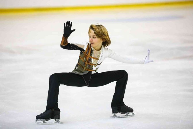 İ̇zmir’in Yıldızlarına, 2022’de Madalya Yağmuru