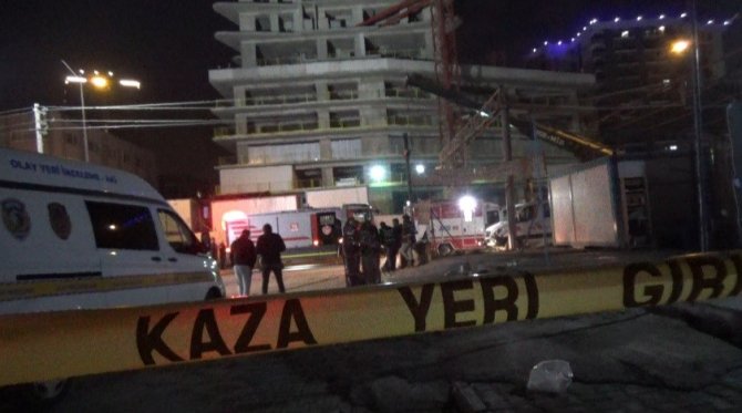 İ̇zmir’deki Vinç Kazasında Ölü Sayısı 6’ya Yükseldi