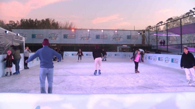 Kadıköy Yeni Yıla Buzzfest Coşkusuyla Giriyor