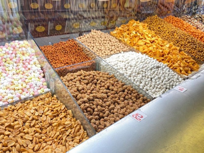 Kuruyemişçilerde "Yılbaşı" Yoğunluğu