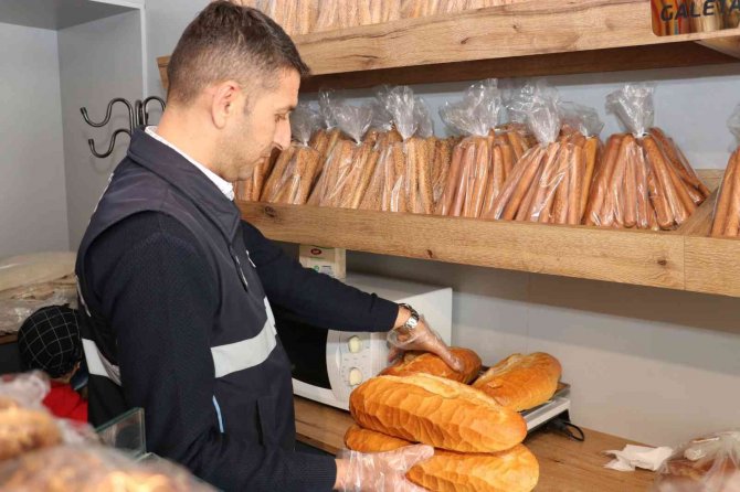 Toroslar Zabıtasından Yeni Yıl Öncesi Sıkı Denetim