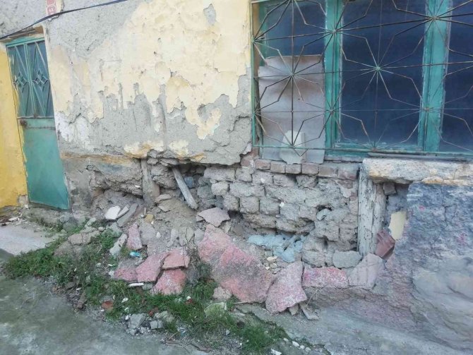 Metruk Ve Hasarlı Binalar Bu Dönem Daha Riskli