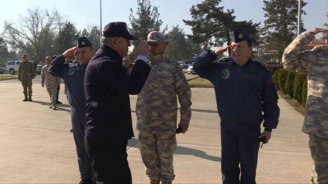 Bakan Akar Ve Beraberindeki Tsk Komuta Kademesi Diyarbakır’da
