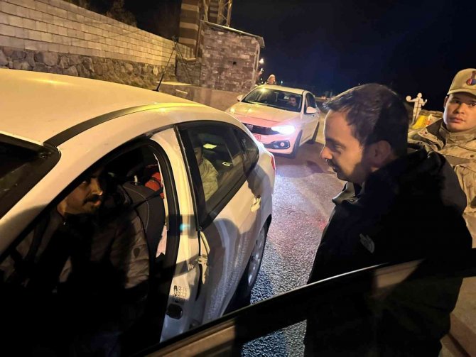 Kaymakam Aydoğan’dan Yeni Yıl Ziyaretleri