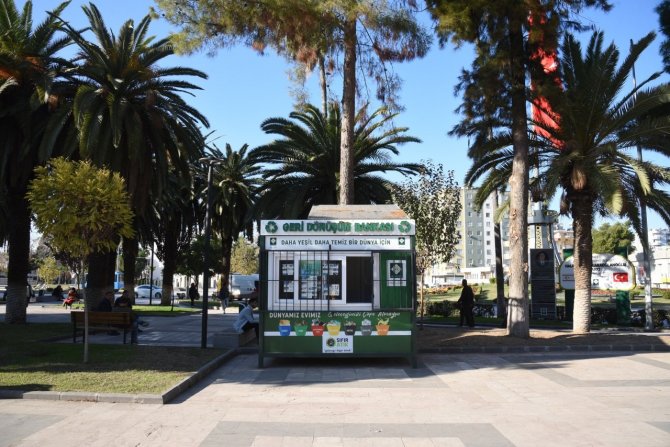 Osmaniye Belediyesi Geri Dönüşüm Bankaları Kurdu