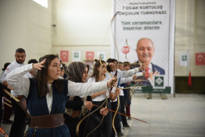 7 Ocak Kutlamaları Çerçevesinde Okçuluk Turnuvası Yapıldı
