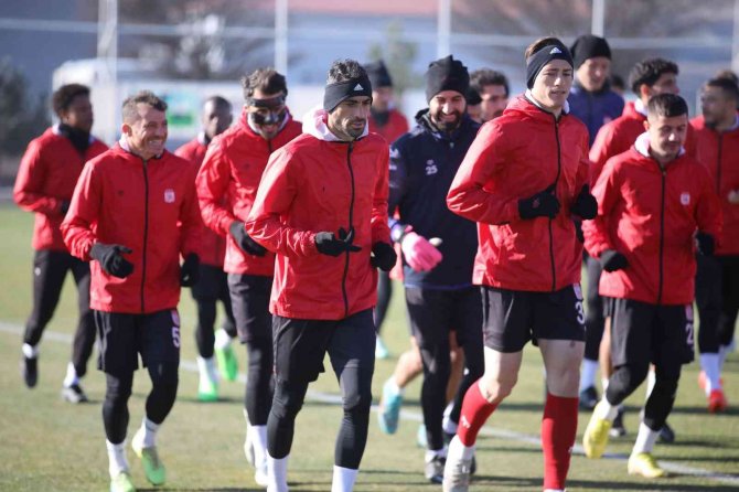 Sivasspor, Konyaspor Maçına Hazırlanıyor