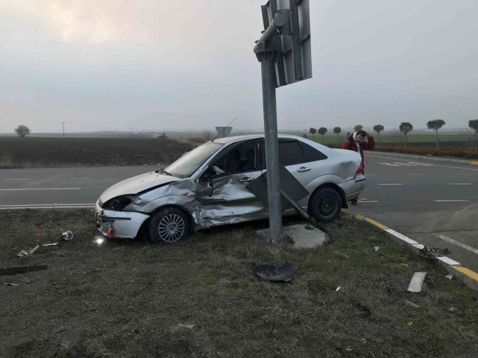 Tekirdağ’da Trafik Kazası: 2 Yaralı